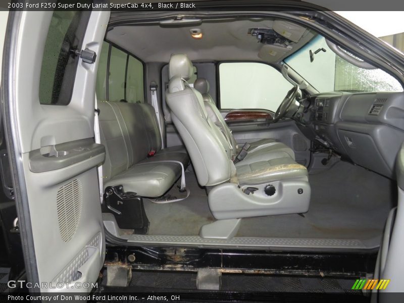 Black / Black 2003 Ford F250 Super Duty Lariat SuperCab 4x4