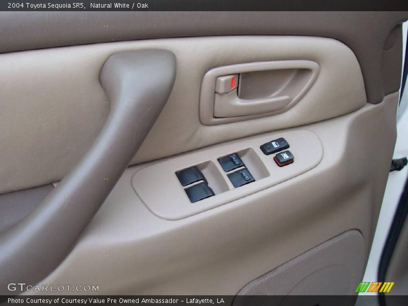 Natural White / Oak 2004 Toyota Sequoia SR5