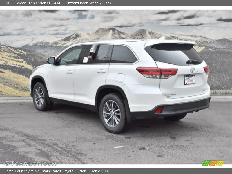 Blizzard Pearl White / Black 2019 Toyota Highlander XLE AWD