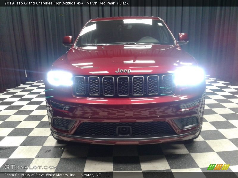 Velvet Red Pearl / Black 2019 Jeep Grand Cherokee High Altitude 4x4