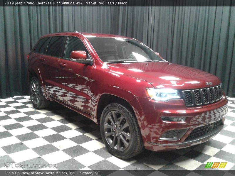 Velvet Red Pearl / Black 2019 Jeep Grand Cherokee High Altitude 4x4