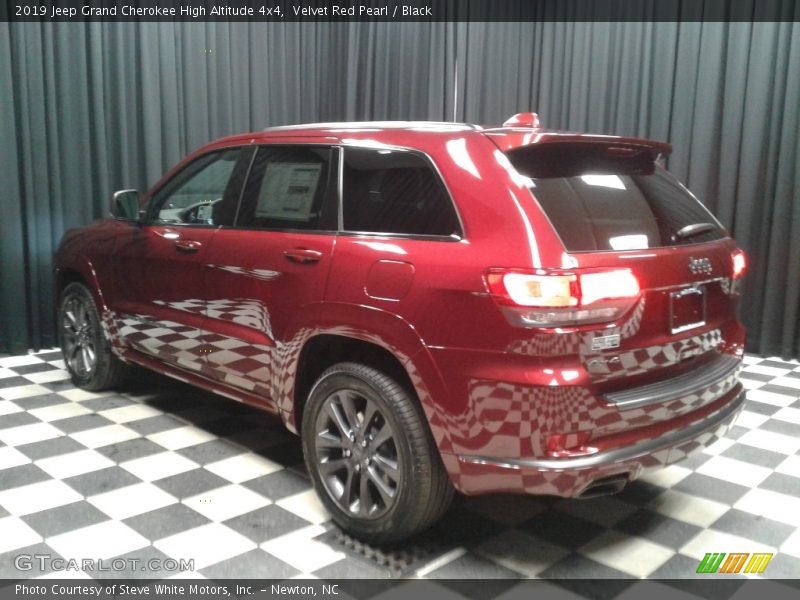 Velvet Red Pearl / Black 2019 Jeep Grand Cherokee High Altitude 4x4