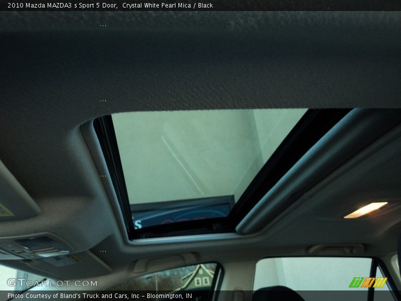 Crystal White Pearl Mica / Black 2010 Mazda MAZDA3 s Sport 5 Door