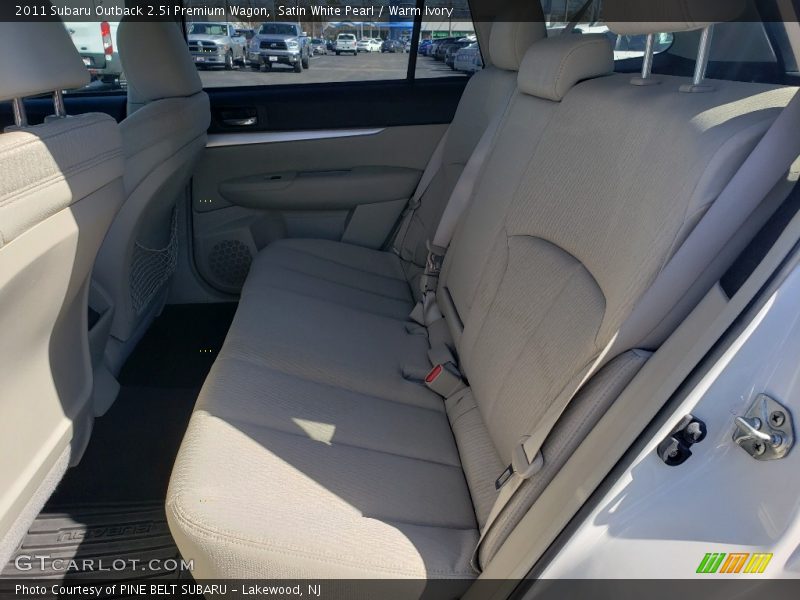 Satin White Pearl / Warm Ivory 2011 Subaru Outback 2.5i Premium Wagon