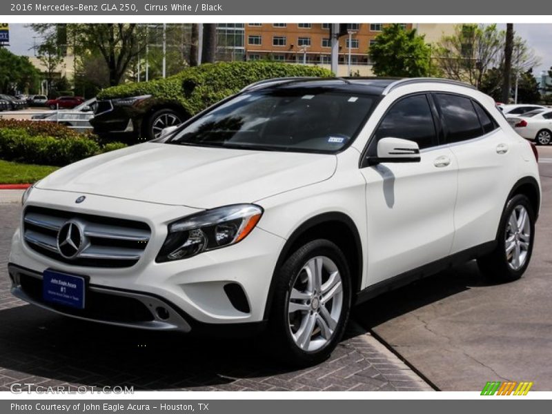 Cirrus White / Black 2016 Mercedes-Benz GLA 250
