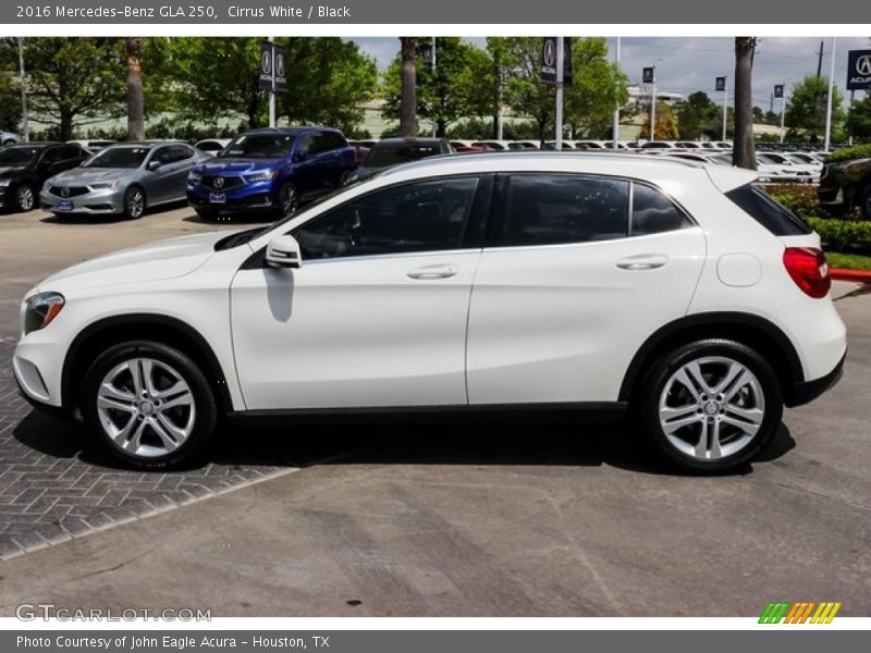 Cirrus White / Black 2016 Mercedes-Benz GLA 250
