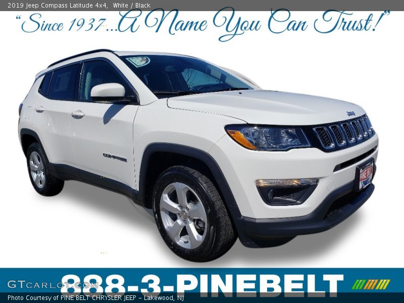 White / Black 2019 Jeep Compass Latitude 4x4