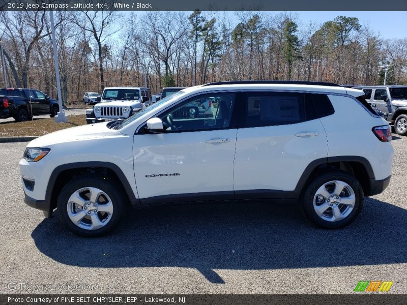 White / Black 2019 Jeep Compass Latitude 4x4