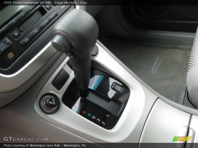 Indigo Ink Pearl / Gray 2005 Toyota Highlander V6 4WD