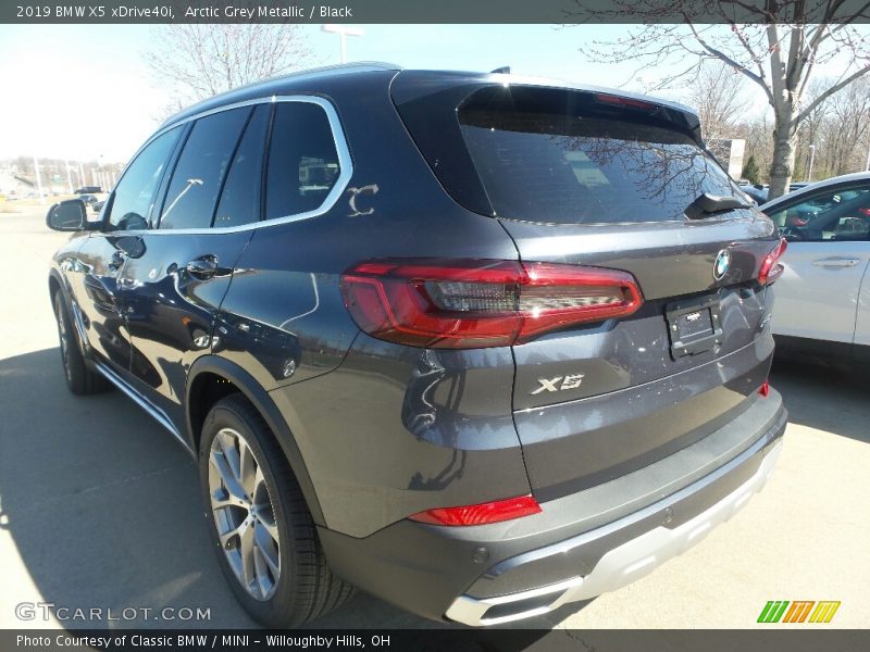 Arctic Grey Metallic / Black 2019 BMW X5 xDrive40i