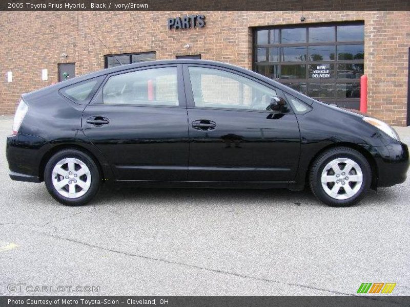 Black / Ivory/Brown 2005 Toyota Prius Hybrid