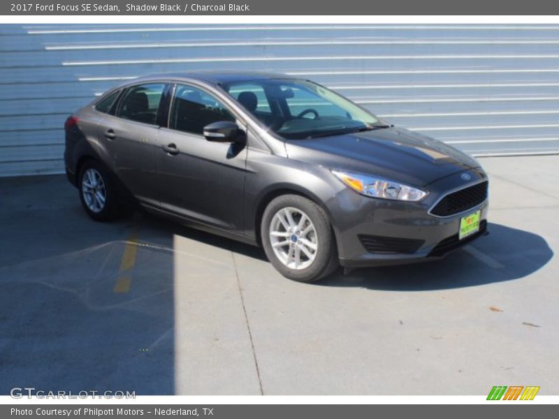 Shadow Black / Charcoal Black 2017 Ford Focus SE Sedan