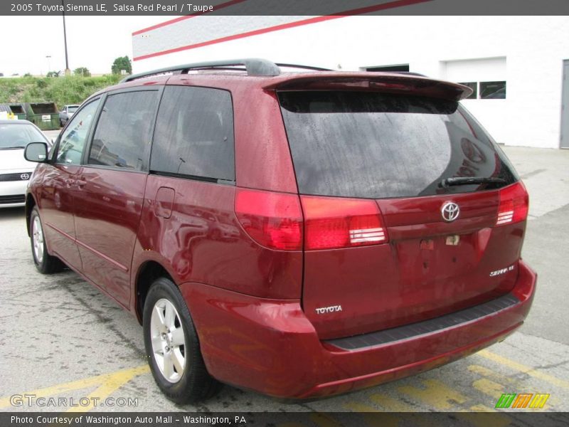 Salsa Red Pearl / Taupe 2005 Toyota Sienna LE