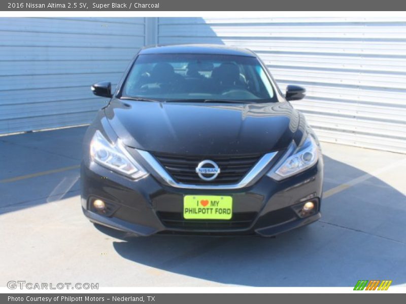 Super Black / Charcoal 2016 Nissan Altima 2.5 SV