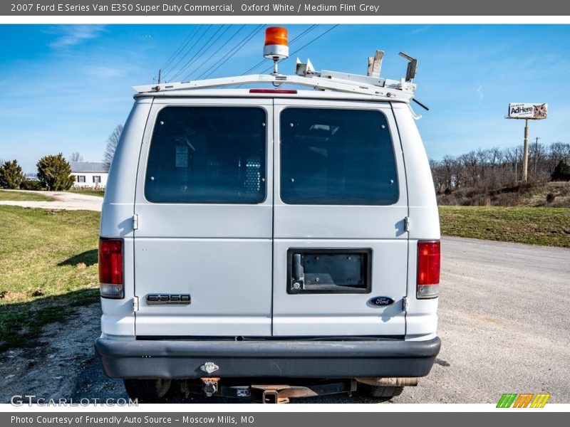 Oxford White / Medium Flint Grey 2007 Ford E Series Van E350 Super Duty Commercial