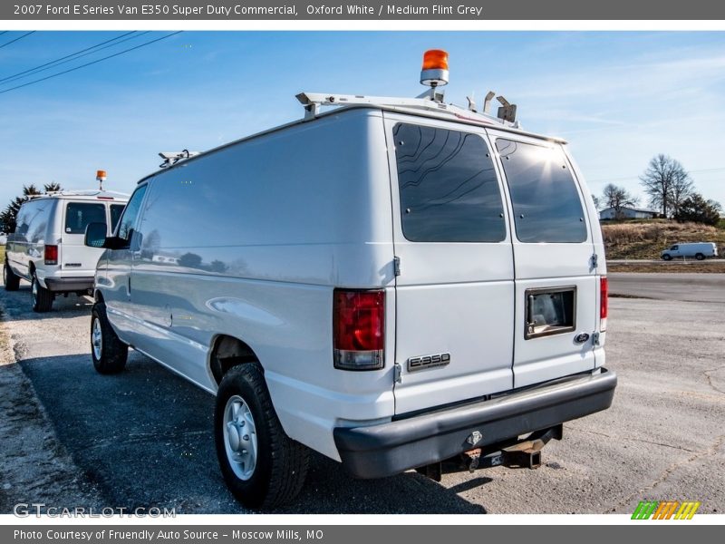 Oxford White / Medium Flint Grey 2007 Ford E Series Van E350 Super Duty Commercial