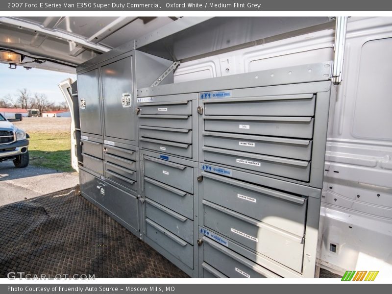 Oxford White / Medium Flint Grey 2007 Ford E Series Van E350 Super Duty Commercial