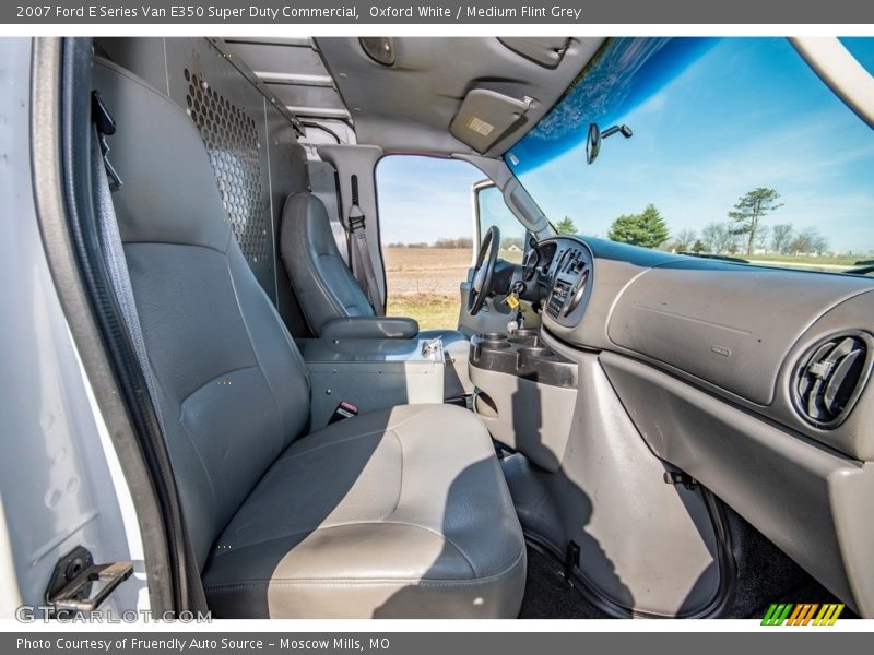 Oxford White / Medium Flint Grey 2007 Ford E Series Van E350 Super Duty Commercial