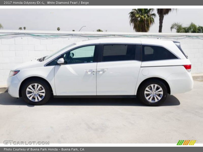 White Diamond Pearl / Beige 2017 Honda Odyssey EX-L