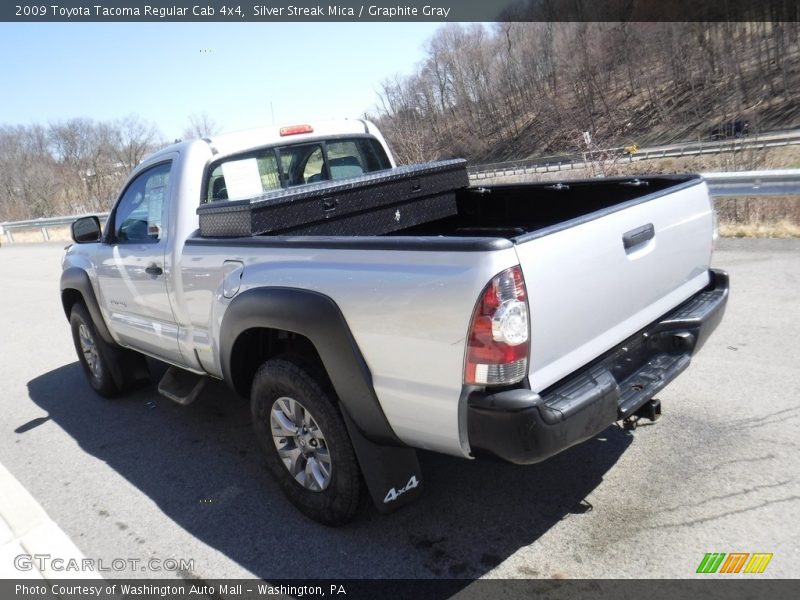Silver Streak Mica / Graphite Gray 2009 Toyota Tacoma Regular Cab 4x4