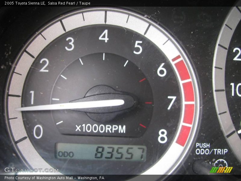 Salsa Red Pearl / Taupe 2005 Toyota Sienna LE