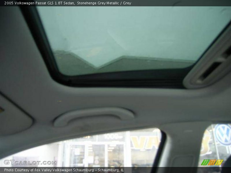Stonehenge Grey Metallic / Grey 2005 Volkswagen Passat GLS 1.8T Sedan