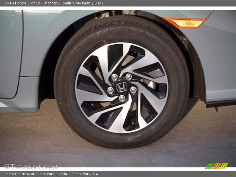 Sonic Gray Pearl / Black 2019 Honda Civic LX Hatchback