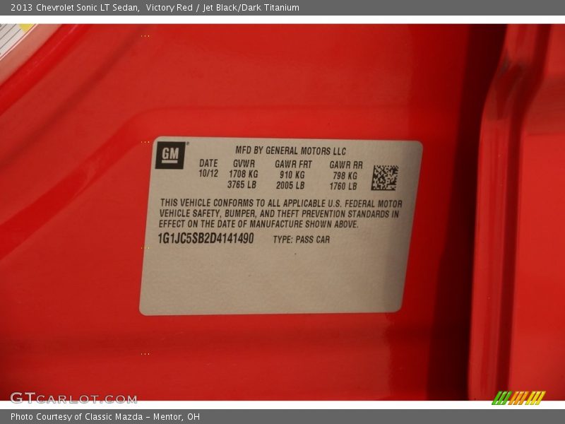 Victory Red / Jet Black/Dark Titanium 2013 Chevrolet Sonic LT Sedan