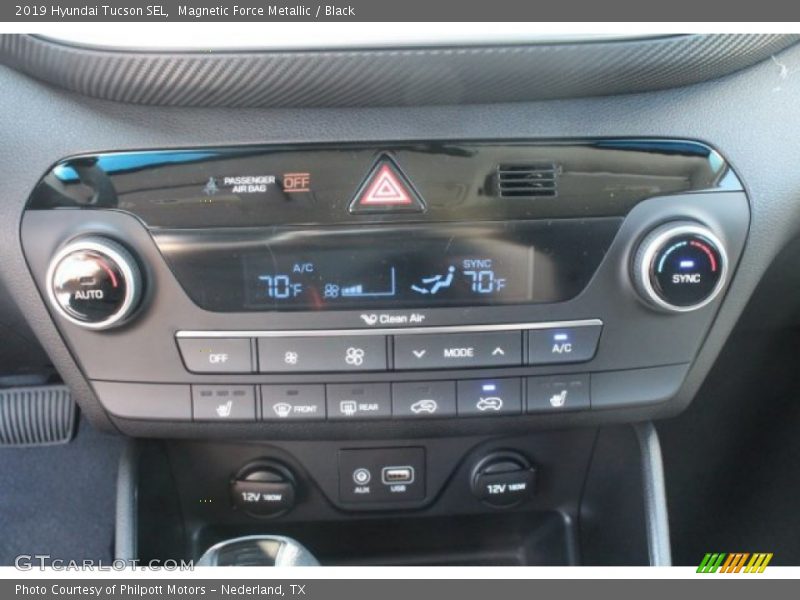 Magnetic Force Metallic / Black 2019 Hyundai Tucson SEL