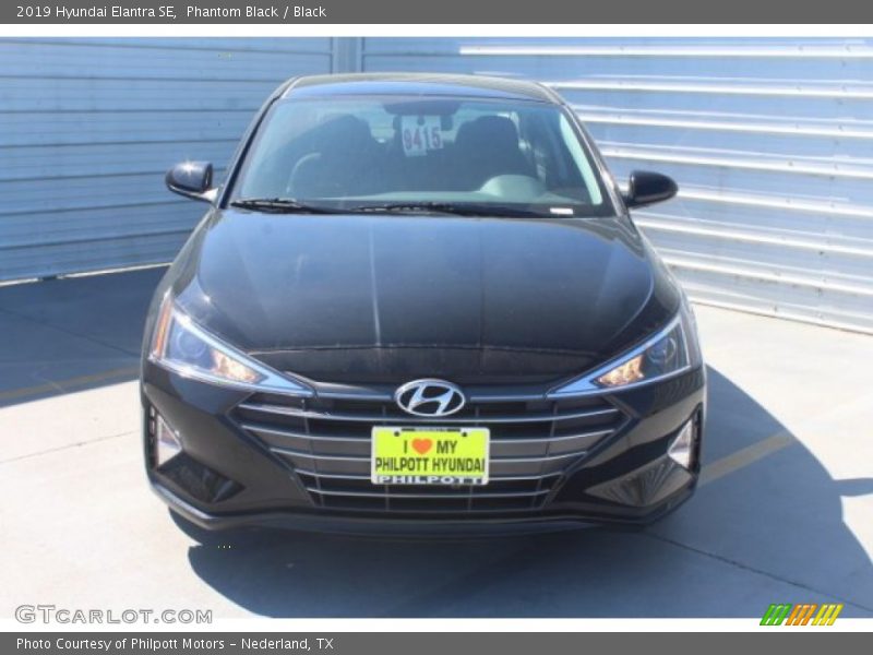 Phantom Black / Black 2019 Hyundai Elantra SE