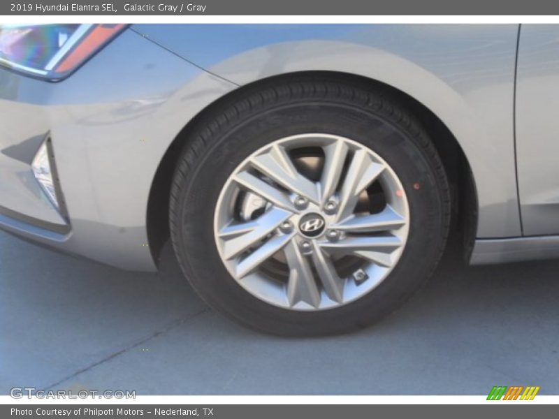 Galactic Gray / Gray 2019 Hyundai Elantra SEL