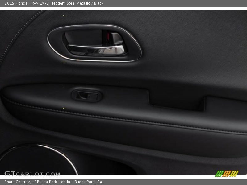 Modern Steel Metallic / Black 2019 Honda HR-V EX-L