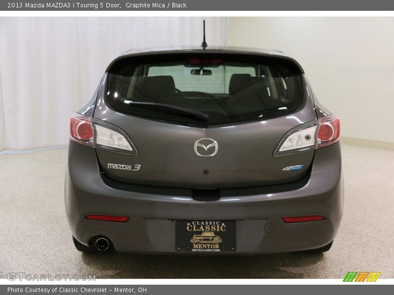 Graphite Mica / Black 2013 Mazda MAZDA3 i Touring 5 Door