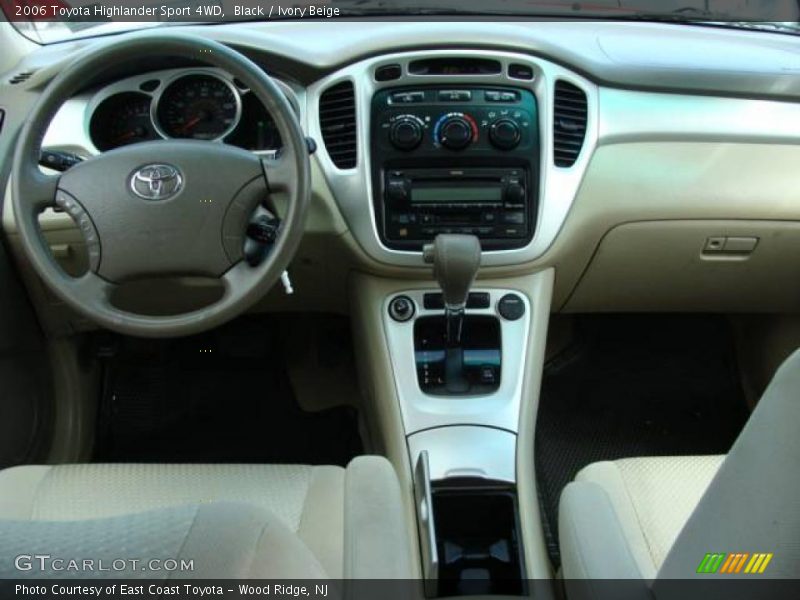Black / Ivory Beige 2006 Toyota Highlander Sport 4WD
