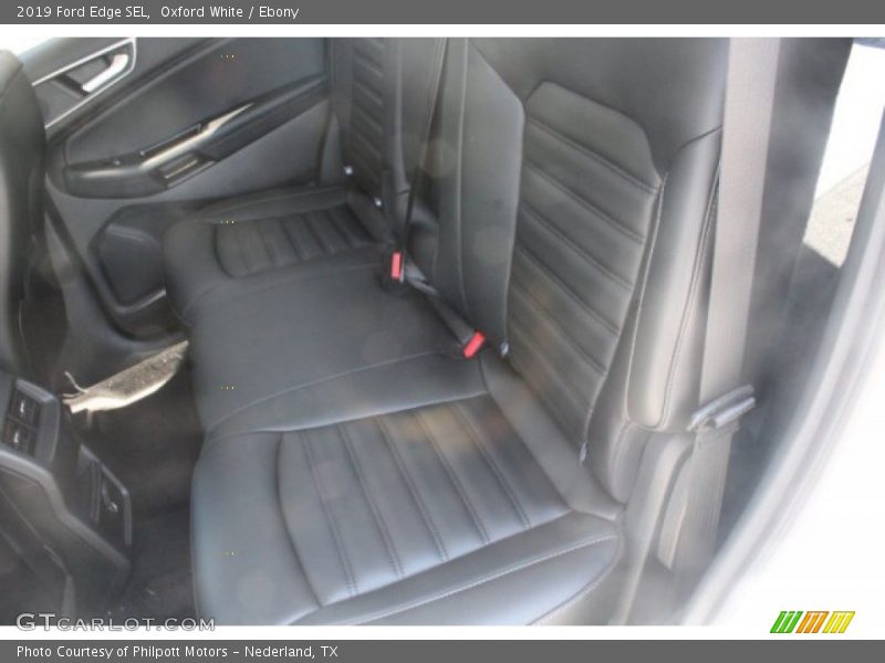 Oxford White / Ebony 2019 Ford Edge SEL