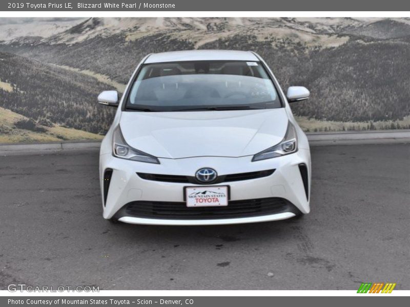 Blizzard White Pearl / Moonstone 2019 Toyota Prius LE