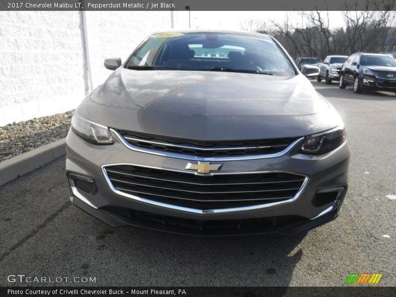 Pepperdust Metallic / Jet Black 2017 Chevrolet Malibu LT