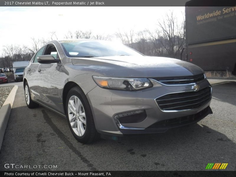 Pepperdust Metallic / Jet Black 2017 Chevrolet Malibu LT