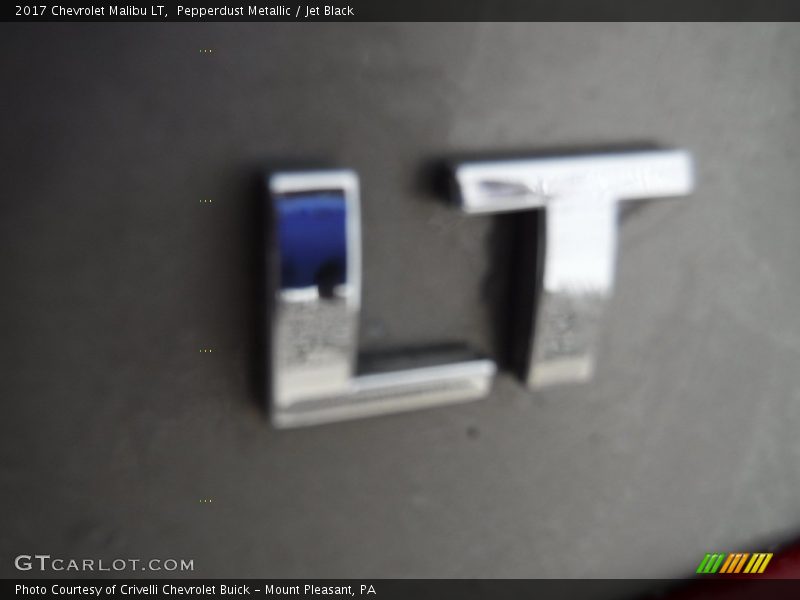 Pepperdust Metallic / Jet Black 2017 Chevrolet Malibu LT