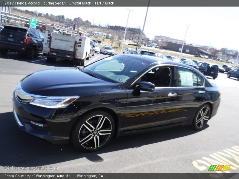 Crystal Black Pearl / Black 2017 Honda Accord Touring Sedan
