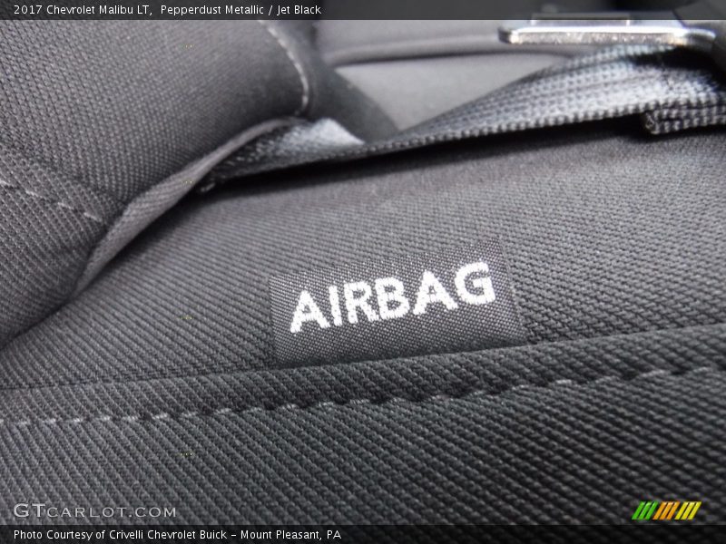 Pepperdust Metallic / Jet Black 2017 Chevrolet Malibu LT