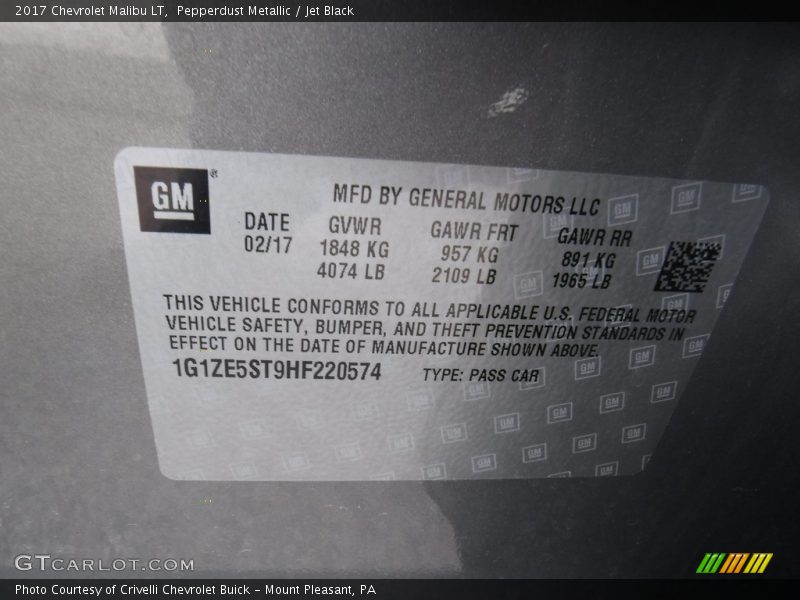 Pepperdust Metallic / Jet Black 2017 Chevrolet Malibu LT