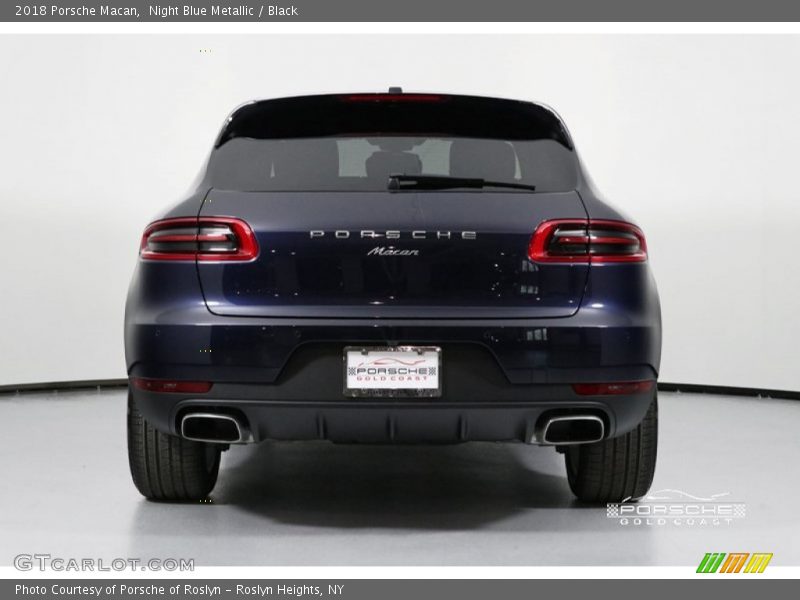 Night Blue Metallic / Black 2018 Porsche Macan