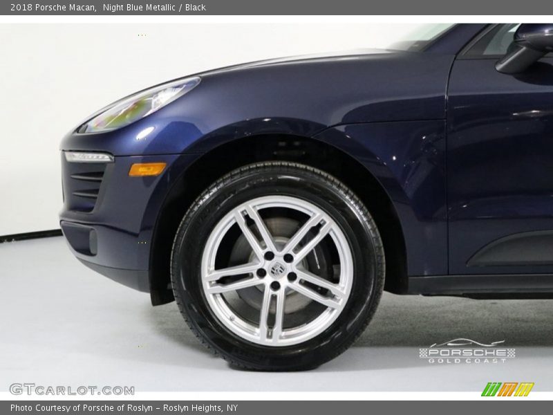 Night Blue Metallic / Black 2018 Porsche Macan