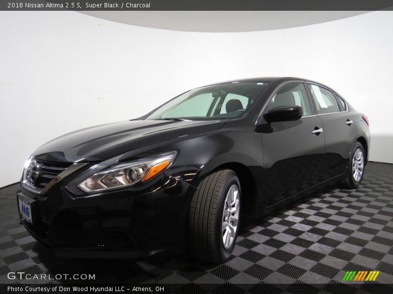 Super Black / Charcoal 2018 Nissan Altima 2.5 S