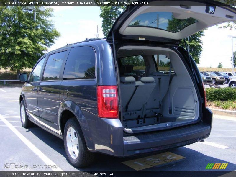 Modern Blue Pearl / Medium Slate Gray/Light Shale 2009 Dodge Grand Caravan SE