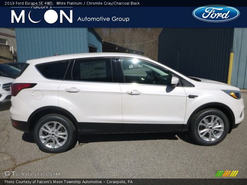White Platinum / Chromite Gray/Charcoal Black 2019 Ford Escape SE 4WD