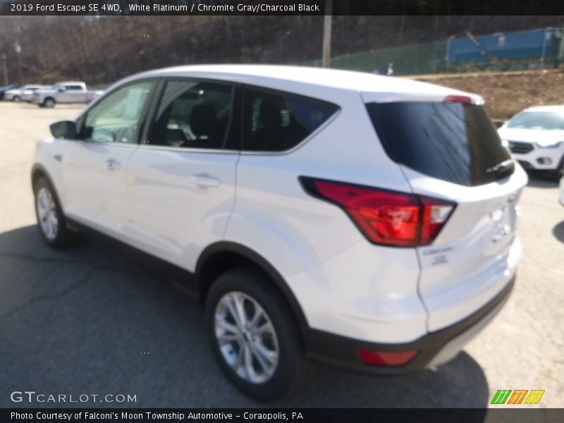 White Platinum / Chromite Gray/Charcoal Black 2019 Ford Escape SE 4WD