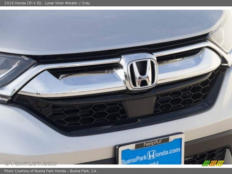 Lunar Silver Metallic / Gray 2019 Honda CR-V EX