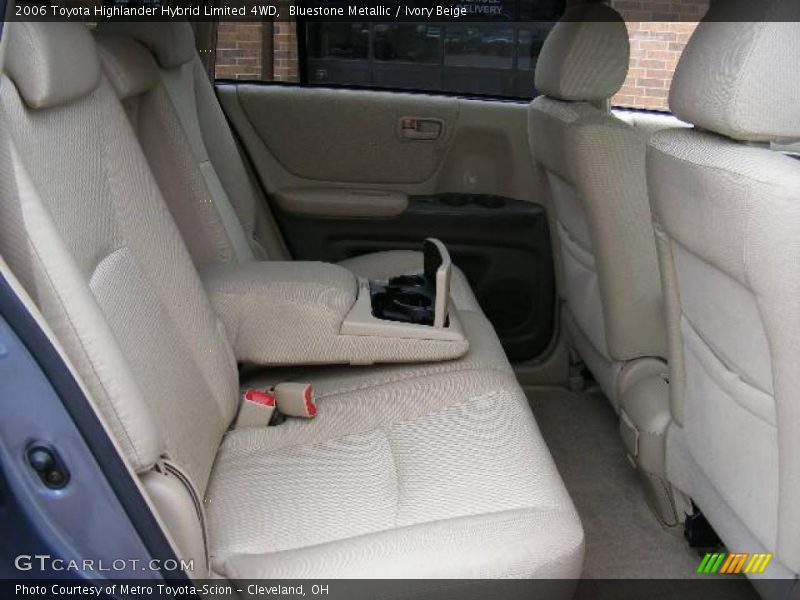 Bluestone Metallic / Ivory Beige 2006 Toyota Highlander Hybrid Limited 4WD